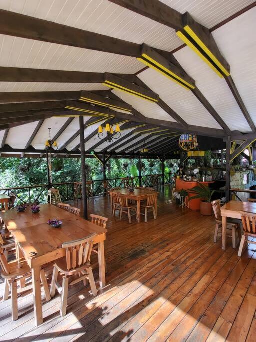 Unicorn Lodge: Direct Riverfront : Unique Experience San Gerardo de Dota Εξωτερικό φωτογραφία